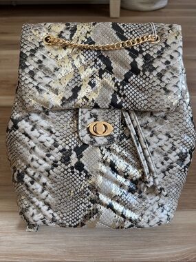Caroline Hill Snake-Print Gold Fleck Women's Backpack Bag
